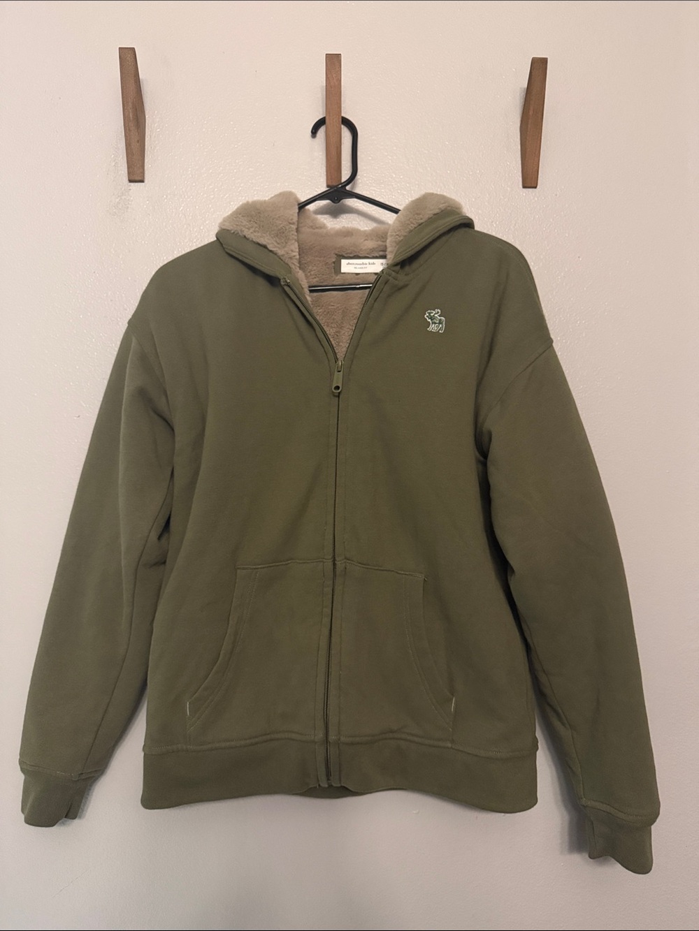abercrombie kids Olive Green Sherpa-Lined Zip Hoodie Boys Size 15/16